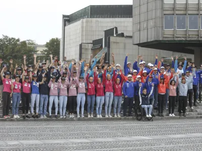 - 05.10.2023 - Smučarska zveza Slovenije (SZS) - uradna predstavitev smučarskih reprezentanc pred zimsko sezono 2023/24. //FOTO: Luka Cjuha