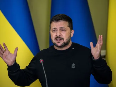 Ukrainian President Volodymyr Zelenskiy attends a joint press conference with European Commission President Ursula von der Leyen (not pictured), amid Russia's attack on Ukraine, in Kyiv, Ukraine November 4, 2023. REUTERS/Thomas Peter