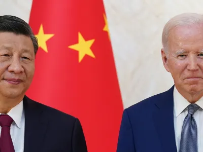 U.S. President Joe Biden meets with Chinese President Xi Jinping on the sidelines of the G20 leaders' summit in Bali, Indonesia, November 14, 2022. REUTERS/Kevin Lamarque