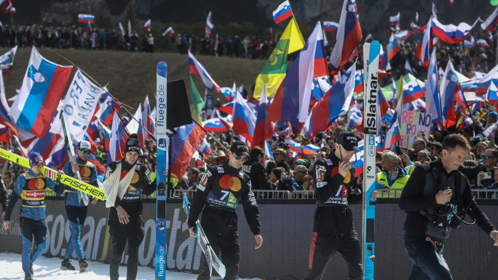  23.03.2024 - Finale svetovnega pokala v smučarskih skokih, ekipna tekma - sobota - Planica 2024 - FOTO: Luka Cjuha