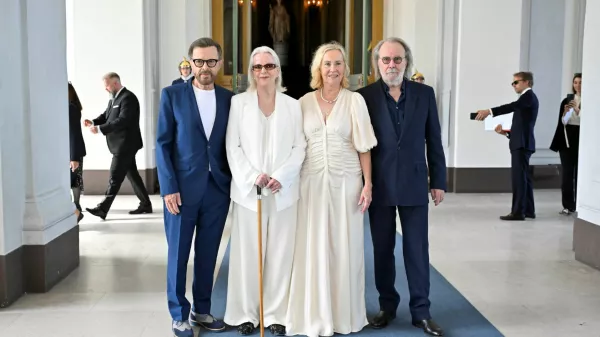 The members of the music group ABBA Bjorn Ulvaeus, Anni-Frid Lyngstad, Agnetha Faltskog and Benny Andersson receive the Royal Vasa Order from Sweden's King Carl Gustaf and Queen Silvia for outstanding contributions to Swedish and international music life at a ceremony at Stockholm Royal Palace, in Stockholm, Sweden, May 31, 2024. TT News Agency/Henrik Montgomery/via REUTERS   ATTENTION EDITORS - THIS IMAGE WAS PROVIDED BY A THIRD PARTY. SWEDEN OUT. NO COMMERCIAL OR EDITORIAL SALES IN SWEDEN.