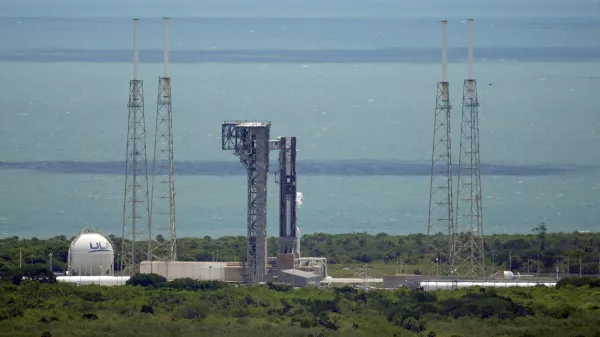 Boeing's Starliner capsule, atop an Atlas V rocket, sits the launch pad at Space Launch Complex 41 after being scrubbed Saturday, June 1, 2024, in Cape Canaveral, Fla. (AP Photo/Chris O'Meara)