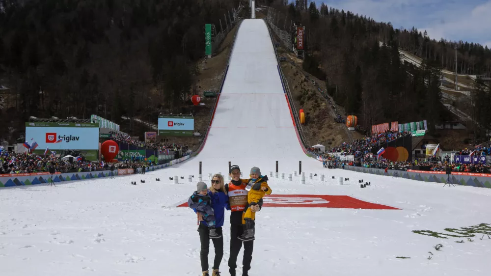 24.03.2024 - finale svetovnega pokala v poletih Planica 2024 - nedeljaFOTO: LUka Cjuha