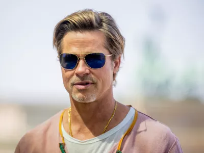 FILED - 19 July 2022, Berlin: US actor Brad Pitt attends a photocall on the occasion of the German premiere of the feature film "Bullet Train" on a terrace of the Academy of Arts near the Brandenburg Gate. Photo: Christoph Soeder/dpa