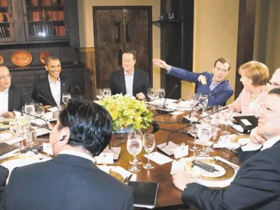 Voditelji G8 so na pogovorih največ časa posvetili globalni finančni krizi.