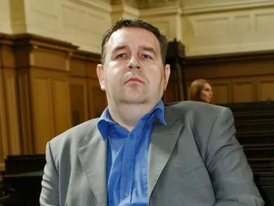 Zlatan Kudić od države zaradi neupravičenega odvzema osebnih dokumentov zahteva 11 milijonov evrov. (Foto: Tomaž Skale)