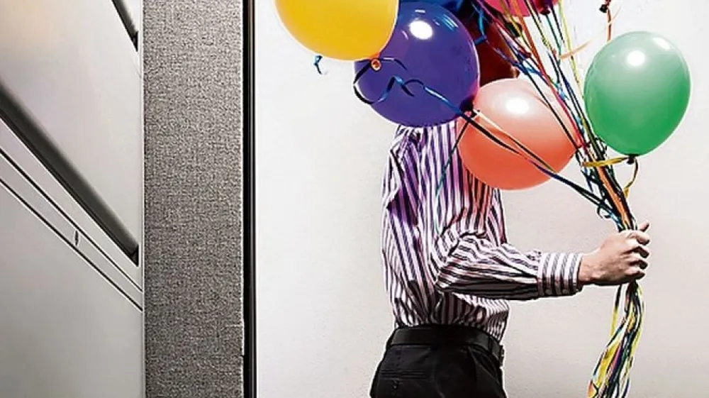 Premalo balonov? Premalo srečnih napisov? Ne, sodelavci ne odhajajo, ker delodajalci niso poskrbeli za zabavo, pač pa, ker poskušajo najti primernejše delovno okolje.