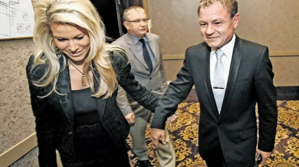 V milijonske posle sta vpletena odvetnik Franci Matoz in njegova soproga Nataša Matoz. Foto: Matej Povše