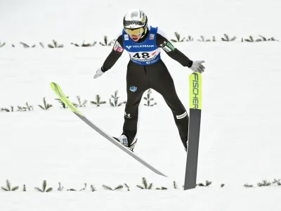 26 February 2022, Austria, Hinzenbach: Slovenia's Ursa Bogataj competes in the women's normal hill ski jumping competition during the FIS Ski Jumping World Cup in Hinzenbach. Photo: Barbara Gindl/APA/dpa