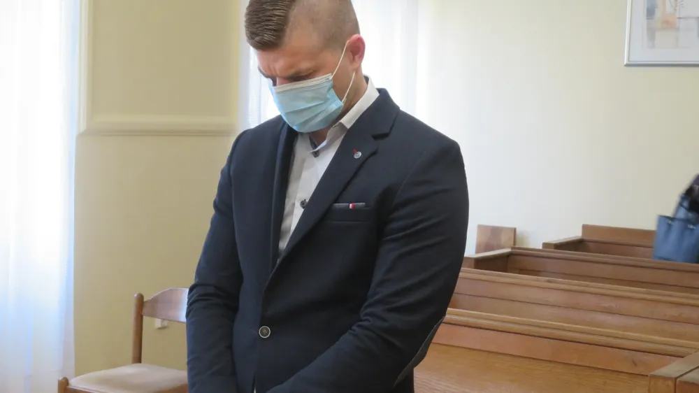 Borut Turk je bil na prvem sojenju obsojen na 24 let zapora, nato pa je vi&scaron;je sodi&scaron;če sodbo razveljavilo. Kako se bo senat odločil na ponovljenem sojenju, bo znano kmalu.