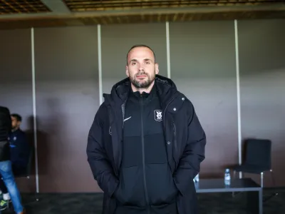 Dino Skender je zaradi slabih iger in rezultatov &scaron;e drugič v karieri dobil nogo pri Olimpiji.&nbsp; Bojan Velikonja