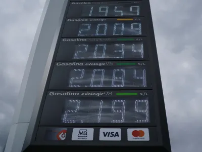 Petrol and diesel prices are displayed at a petrol station, in Lisbon, Portugal, March 7, 2022. Picture taken March 7, 2022. REUTERS/Pedro Nunes