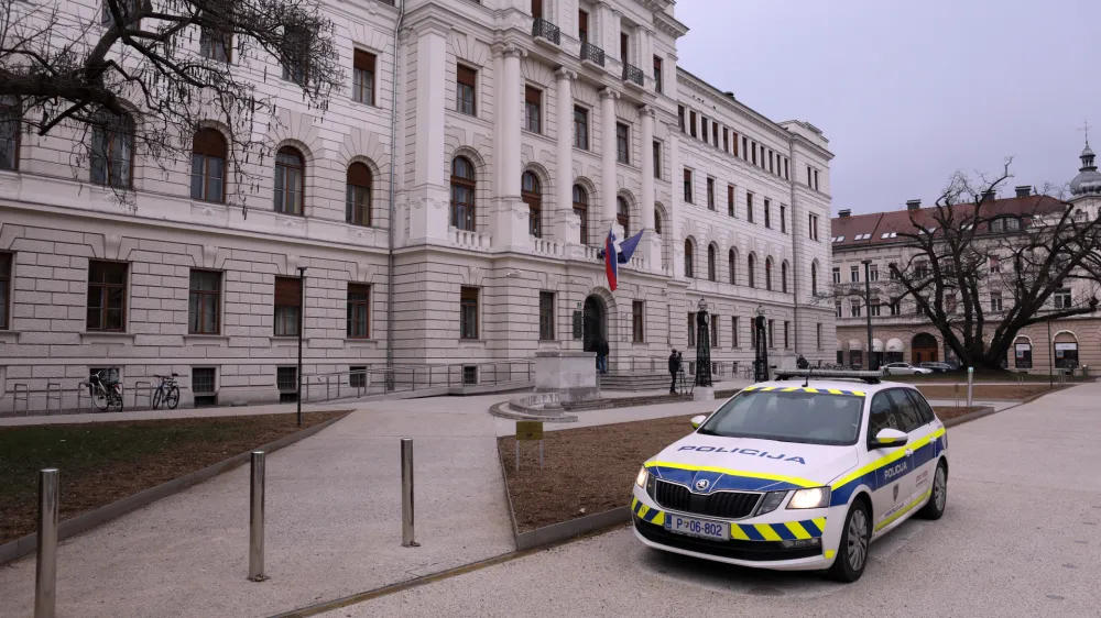 17.02.2021-Sodiče RS, policija,sodstvoFoto: Toma Skale