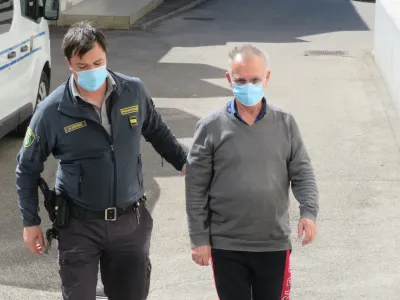 80-letni Franc Šterban iz Brestanice je priznal krivdo za umor žene Ane, a na izrek kazni še čaka. F Dragana Stanković