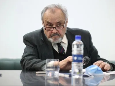 Ljubljana, Nova univerza.<br>Akademski forum Nove univerze z naslovom Posledice ruske agresije nad Ukrajino za nacionalno varnost Slovenije v spreminjajoci se ustavni zgradbi EU.<br>Profesor mednarodnega prava na Novi univerzi Ernest Petric.