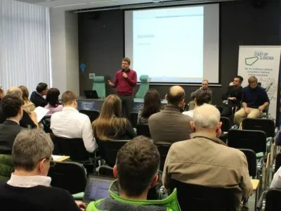 Kako lahko inovativna startup podjetja pridobijo sredstva in kako potekajo predselekcijski postopki startup Slovenija, bodo že tradicionalno predstavili na Forumu 100% startup, ki bo tudi letos v Tehnolo&scaron;kem parku Ljubljana. (Foto: Start:up Slovenija)