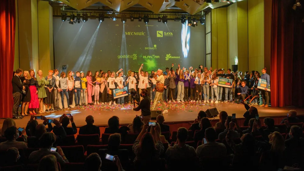 V finalu tekmovanja v Novi Gorici se je pomerilo 35 ekip. F Primorski tehnološki park