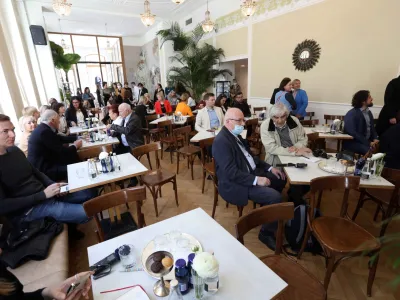 - 07.04.2022 – Grand hotel Union - prenovljena Kavarna Union, Miklošičeva cesta 1 v Ljubljani<br><br>//FOTO: Tomaž Skale<br>