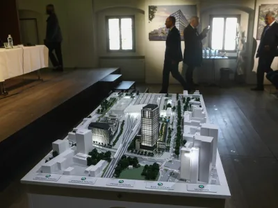 - 11.04.2022 - predstavitev projekta izgradnje Potniškega centra Ljubljana - Emonika //FOTO: Luka Cjuha