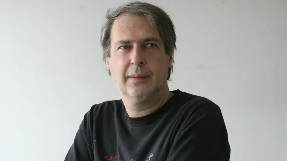 Igor Dernov&scaron;ek, komentator - notranja<br><br><br><br>- Dnevnik 2016 - portreti za komentarje in kolumne - komentatorji - novinarji - novinar - <br><br><br><br><br><br>//FOTO: Toma Skale