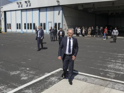 minister za notranje zadeve Aleš Hojs- novi policijski helikopter AW 169 - - 14.04.2022 – POLICIJA - Letalska policijska enota LPE Brnik - predaja novega večnamenskega policijskega helikopterja AgustaWestland AW 169, //FOTO: Jaka Gasar