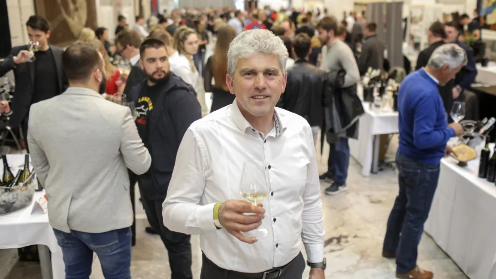 - 21.04.2022 – vinar Jernej Žaren, Albiana //FOTO: Jaka Gasar