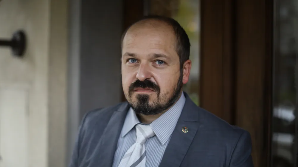 - 15.10.2020. - Janez Poklukar, dr.med., ?generalni direktor UKC Ljubljana  //FOTO: Luka Cjuha.