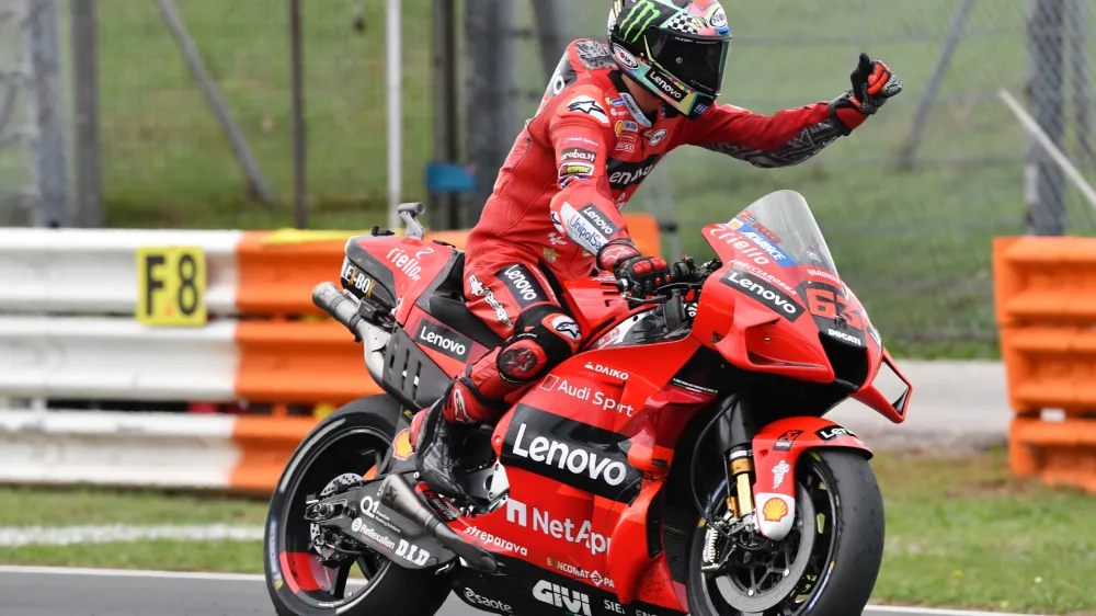 MotoGP - San Marino Grand Prix - Misano World Circuit Marco Simoncelli, Misano, Italy - September 19, 2021 Ducati Lenovo Team's Francesco Bagnaia celebrates winning the race REUTERS/Jennifer Lorenzini