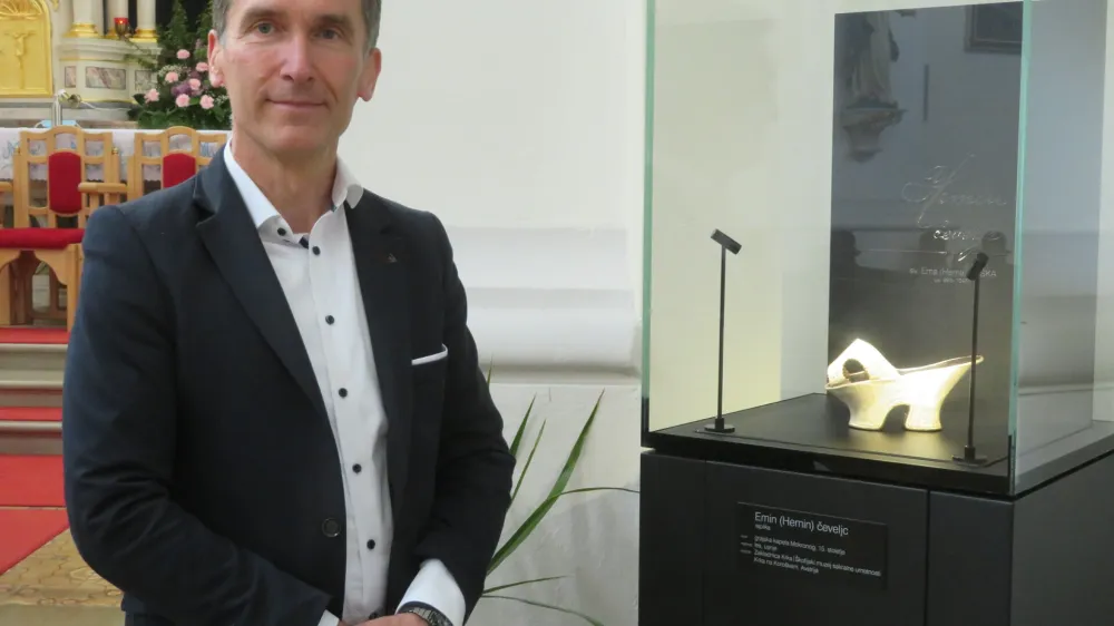 Franci Gregorčič iz Turističnega društva Mokronog, koordinator vrnitve Heminega čeveljčka v domači Mokroog.