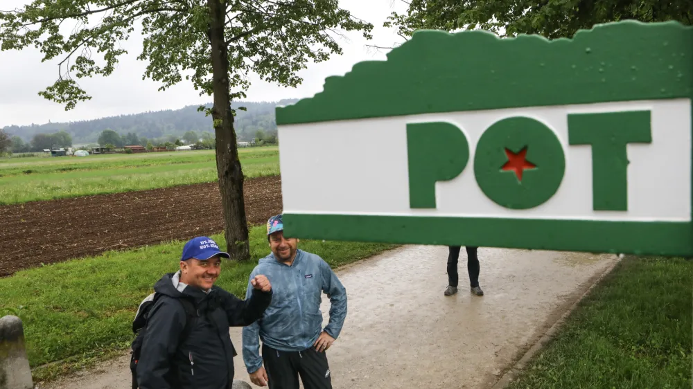 - 07.05.2022 &ndash; 64. Pohod Pot ob žici 2022 - Pot spominov in tovari&scaron;tva (PST) &ndash;  //FOTO: Luka Cjuha