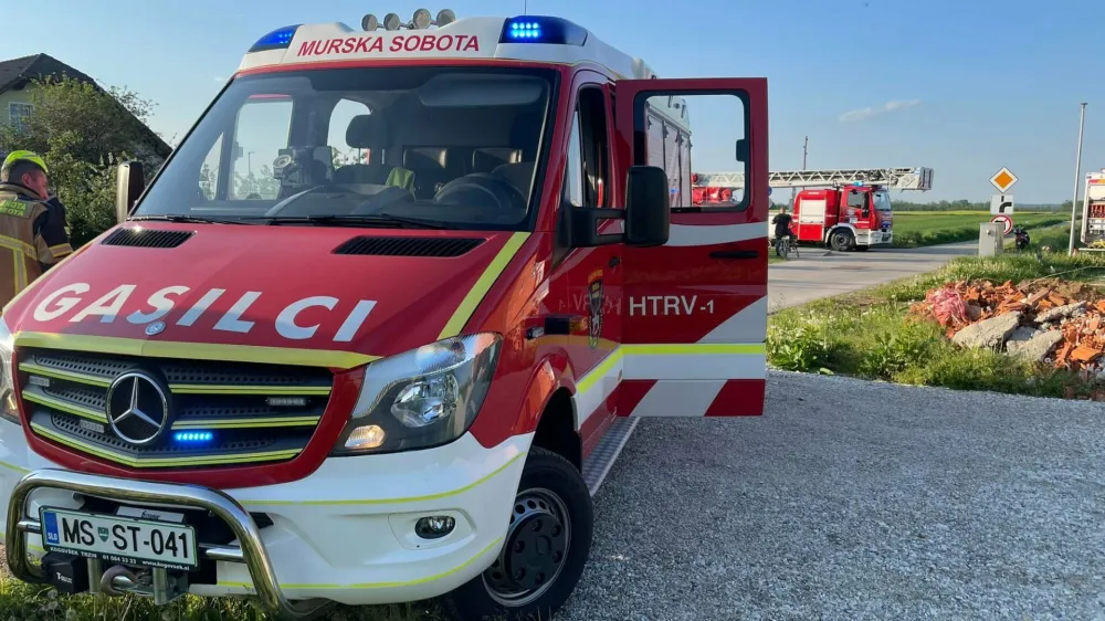 Balonarska nesreča v Beltincih. PGD Murska Sobota. Brez poškodovanih. 