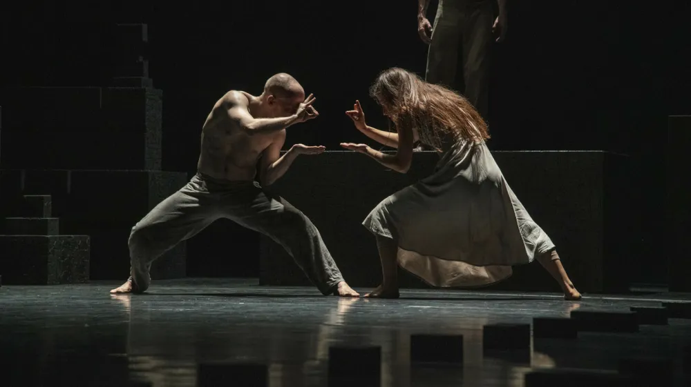 Akram Khan: Prelisičiti hudiča, plesna predstava