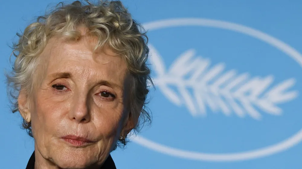 Francoska režiserka Claire Denis je na leto&scaron;njem Cannesu predstavila film Opoldanske zvezde.