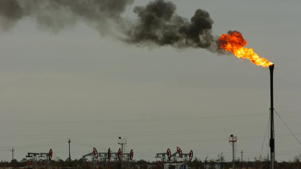 RUSIJA  Sibirija - Kogalym - rafinerija - črpaliče nafte  naftno polje,  // FOTO: Jaka AdamičOPOMBA: ZA OBJAVO V ČASOPISU DNEVNIK
