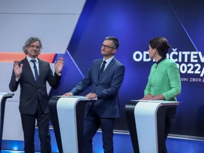 predsednik Gibanje Svoboda dr. Robert Golob, predsednik LMŠ Marjan Šarec, predsednica SAB Alenka Bratušek<br><br>- 28.03.2022 – Parlamentarne volitve 2022 – televizijsko soočenje predsednikov parlamentarnih strank na POP TV<br><br> <br><br>//FOTO: Luka Cjuha