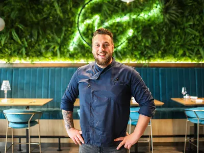 Martin Gluščič, kuharski mojster - chef - 08.06.2022 - Restavracija & Lounge Bar MANU, gostinski lokal, Moste 101, Žirovnica //FOTO: Bojan Velikonja