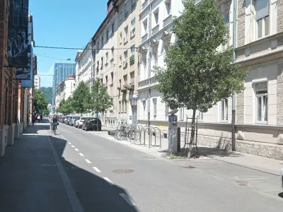 Kolesarska povezava Slom&scaron;kova ulica