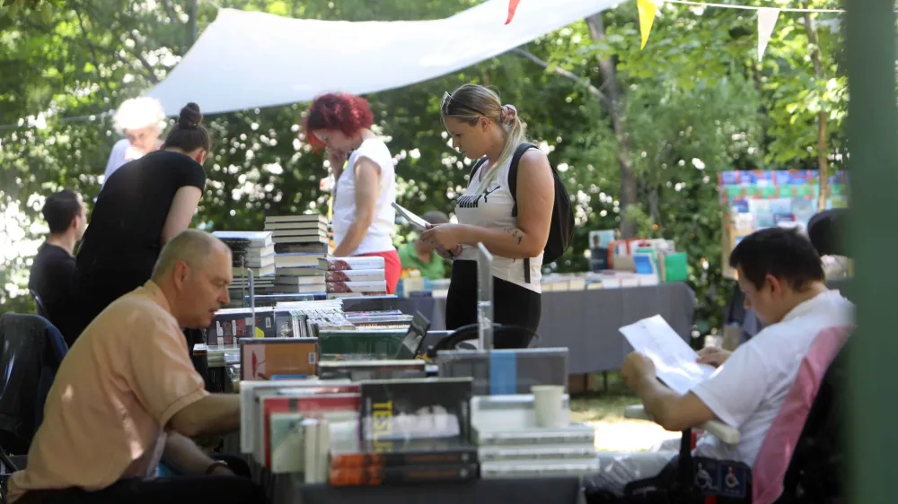 17.06.2022-Knjžni sejem- Sejem na zrakuFoto: Tomaž Skale