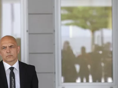novi v.d. generlani direktor Policije mag. Bo&scaron;tjan Lindav - 02.06.2022 &ndash; Ministrstvo za notranje zadeve - Izjava za javnost nove ministrice za notranje zadeve mag. Tatjane Bobnar in novega v. d. generalnega direktorja policije mag. Bo&scaron;tjana Lindava //FOTO: Jaka Gasar