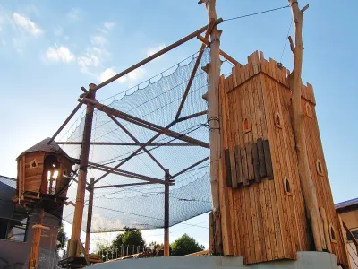 Novo gibališče pri Plazarni je tematsko posvečeno odkrivanju Slovenije.&nbsp;