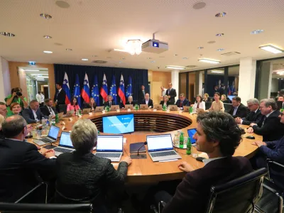 - 01.06.2022 &ndash; Vlada RS &ndash; 1. seja 15. vlade pod vodstvom dr. Roberta Goloba - ministri<br> <br>//FOTO: Luka Cjuha<br>