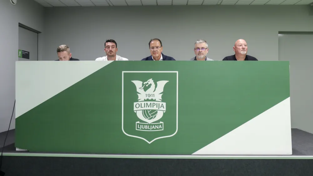 Albert Riera, novi trener Olimpije, predsednik NK Olimpija Adam Delius - 04.07.2022 – Nogometni klub NK Olimpija - imenovanje novega glavnega trenerja //FOTO: Jaka Gasar