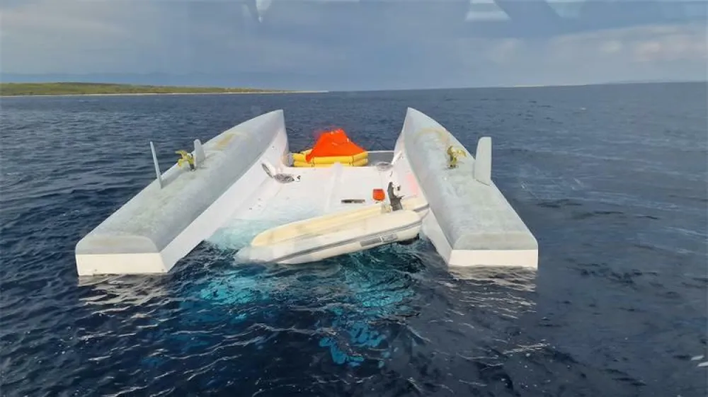 V zadnjih nekaj dneh so na hrvaški obali zabeležili ogromno pomorskih nesreč. Največ preglavic policiji in reševalcem povzročajo turisti. 