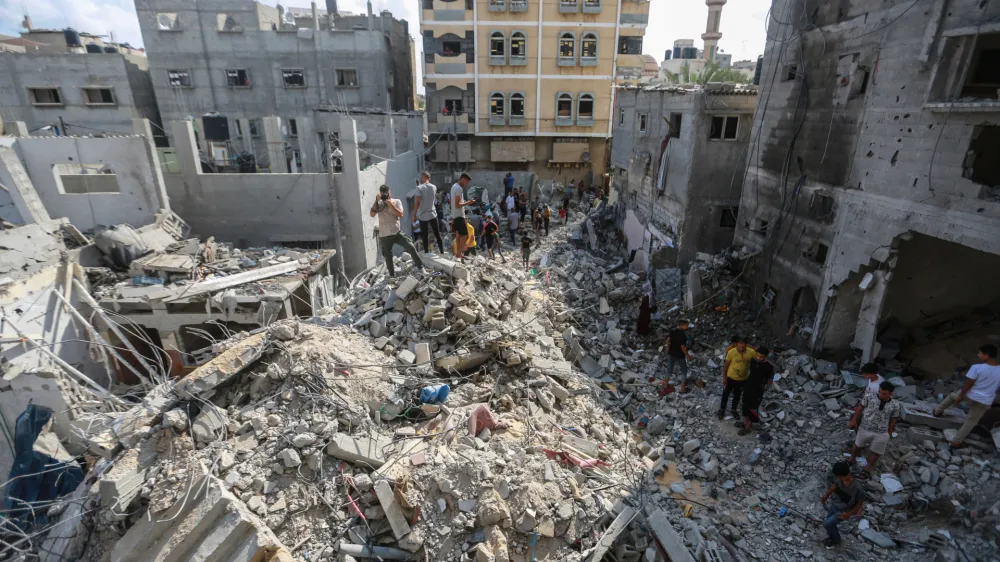 V napadu na Rafo na jugu Gaze je bil ubit tamkajšnji poveljnik Islamskega džihada Haled Mansur.&nbsp;