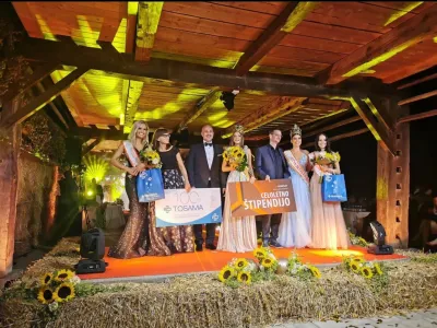 Izbor za Miss Slovenije 2022 je imel zelo zanimivo kuliso. F instagram