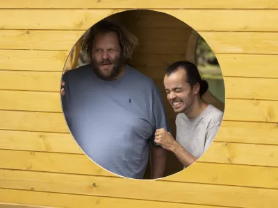 Islandski filmski zvezdnik Ólafur Darri Ólafsson (na fotografiji levo) je bil po končanem snemanju vesel, da je sprejel vlogo ter spoznal Slovenijo.