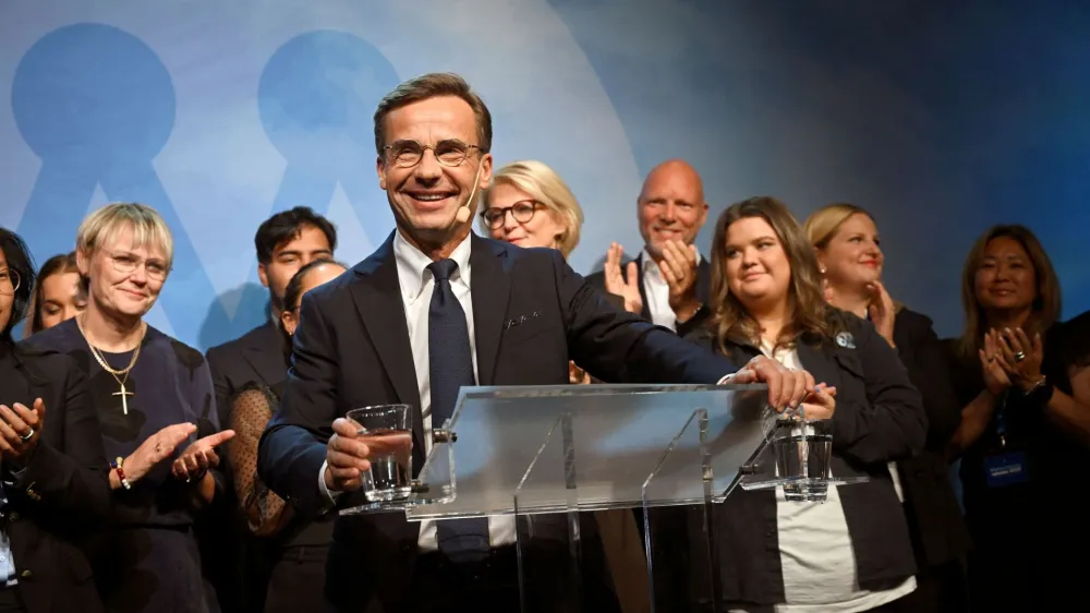 Ulf Kristersson je po zmagi desnosredinskega pola postal kandidat za novega premierja.&nbsp;