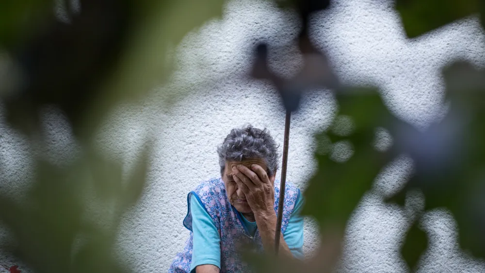 V Zdravstvenem domu Ljubljana je osem demenci prijaznih točk. Fotografija je simbolična. Foto: Maja Marko 