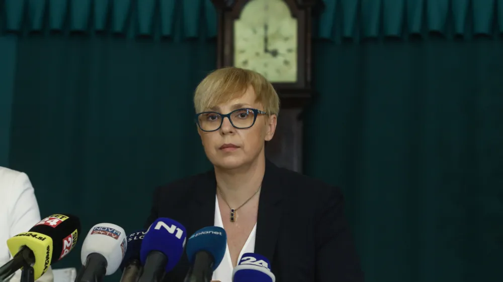 Nataša Pirc Musar, kandidatka za predsednico republike<br><br>23.06.2022 - Predsedniške volitve 2022 - novinarska konferenca pravnice Nataše Pirc Musar, na kateri bo sporočila svojo odločitev glede kandidature na predsedniških volitvah<br><br>FOTO: Luka Cjuha