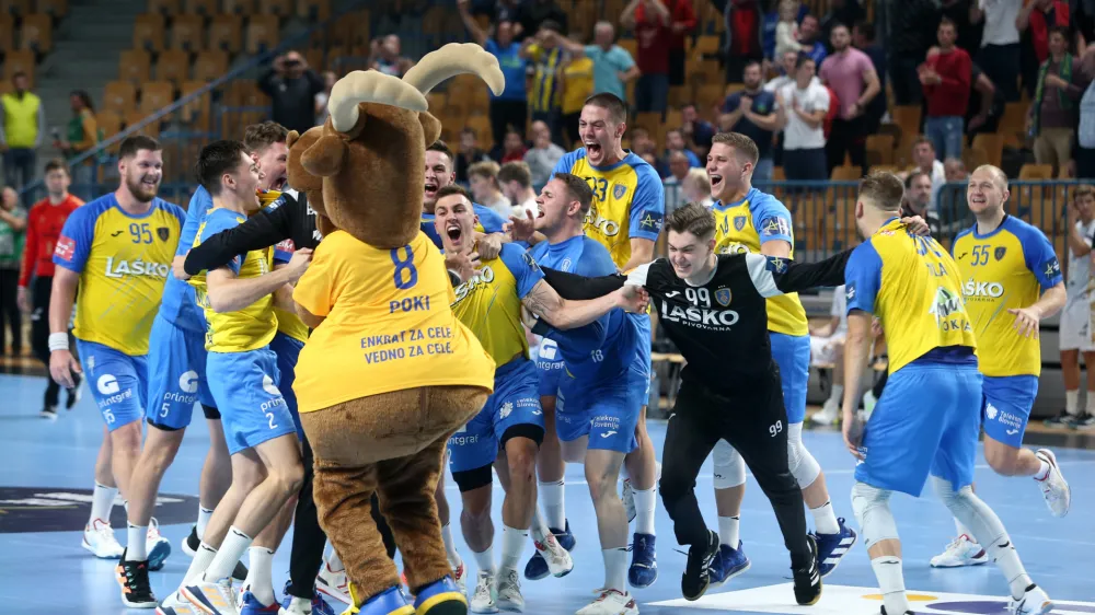 Rokomet Celje: Kiel, veselje Celjanov po zmagi - 21.9.2022 poslana na Dnevnik